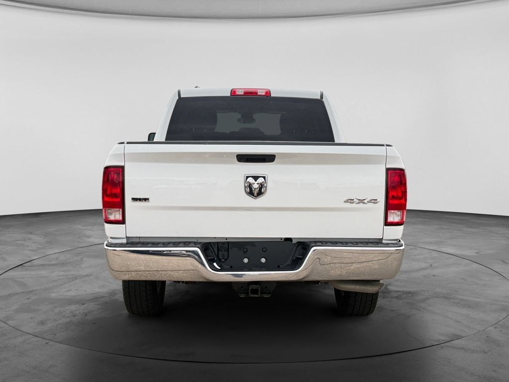 Used 2022 RAM 1500 Classic SLT AWD/4WD image 7
