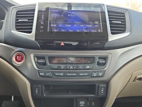 Used 2018 Honda Pilot EX-L image 14