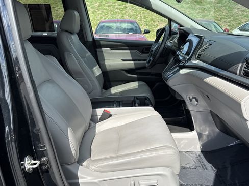 Used 2018 Honda Odyssey Touring image 35