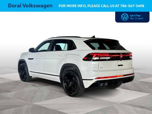 Used 2025 Volkswagen Atlas Cross Sport SEL R-Line AWD/4WD image 6