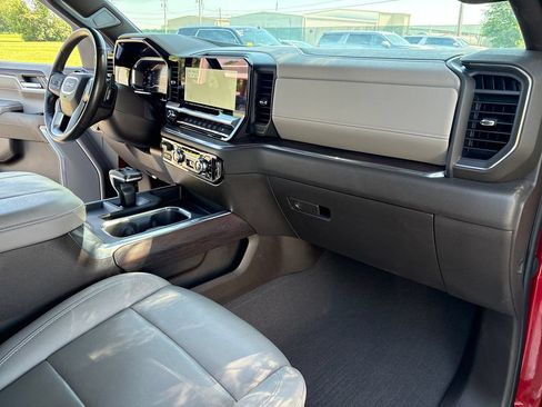 Used 2023 GMC Sierra 1500 SLT w/ SLT Premium Plus Package AWD/4WD image 49