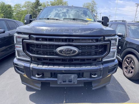 Used 2021 Ford F250 Lariat AWD/4WD image 2
