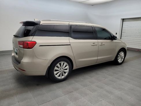 Used 2017 Kia Sedona EX FWD image 10