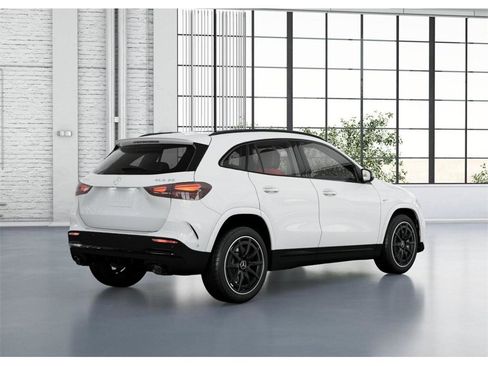 New 2025 Mercedes-Benz GLA 35 AMG 4MATIC image 21