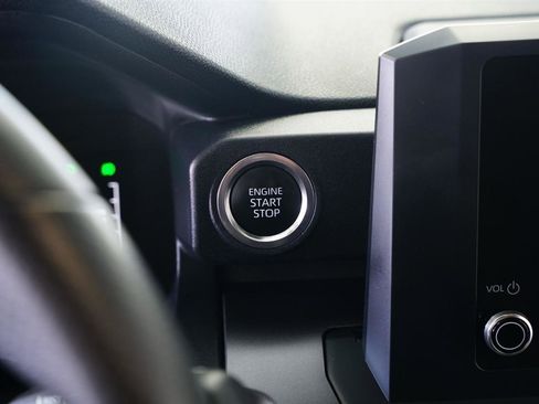 Used 2025 Toyota 4Runner SR5 image 26