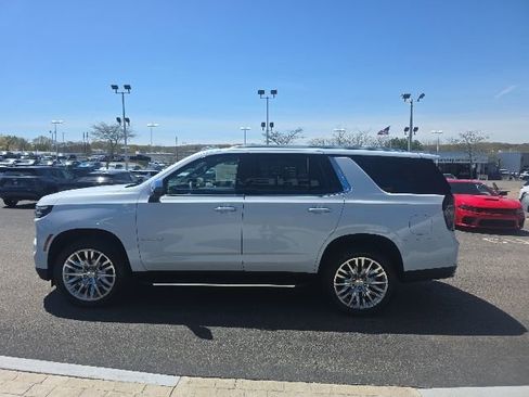 New 2026 Chevrolet Tahoe Premier AWD/4WD image 5