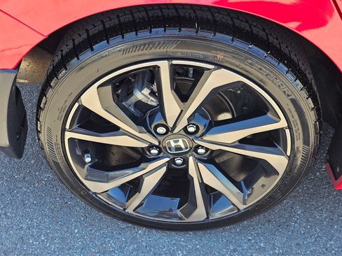 Used 2019 Honda Civic Sport image 7