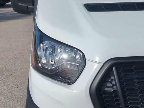 New 2026 Ford Transit 250 148 Medium Roof image 10