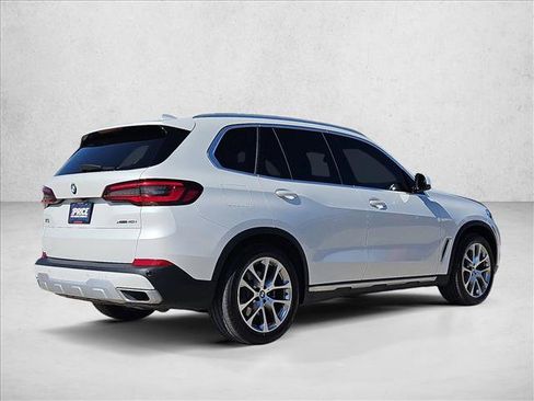 Used 2021 BMW X5 xDrive40i AWD/4WD image 5