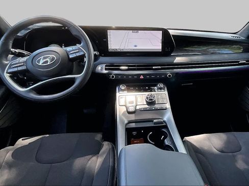 Used 2025 Hyundai Palisade Calligraphy AWD/4WD image 16