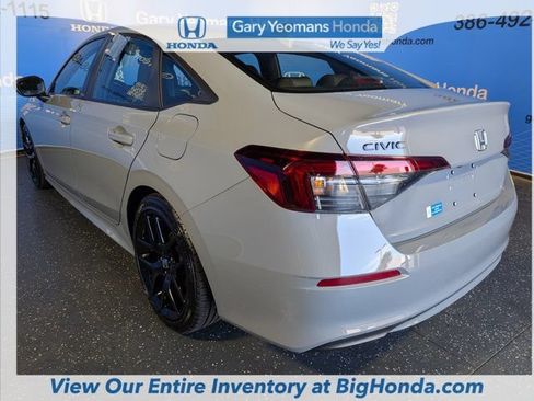 Certified 2026 Honda Civic Sport image 9