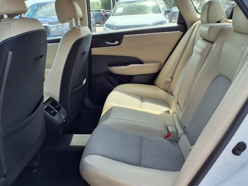 Used 2021 Honda Clarity Plug-In Hybrid image 18