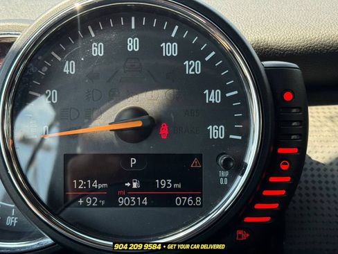 Used 2016 MINI Cooper Convertible FWD image 11