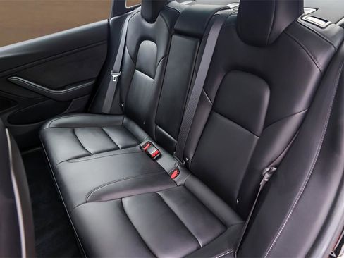 Used 2018 Tesla Model 3 Long Range image 22