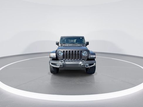 Used 2021 Jeep Gladiator Sport AWD/4WD image 3
