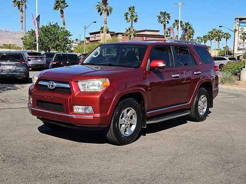 Used 2013 Toyota 4Runner SR5 image 2