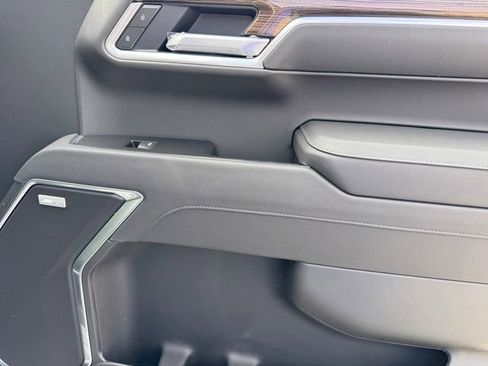 New 2026 Chevrolet Silverado 1500 RST w/ All Star Edition Plus AWD/4WD image 8