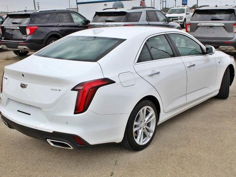 Used 2024 Cadillac CT4 Luxury image 4