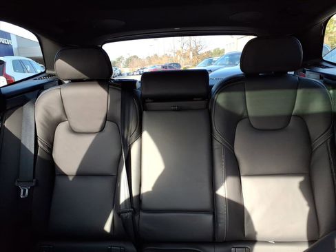 New 2026 Volvo XC60 B5 Ultra w/ Protection Package Premier image 17