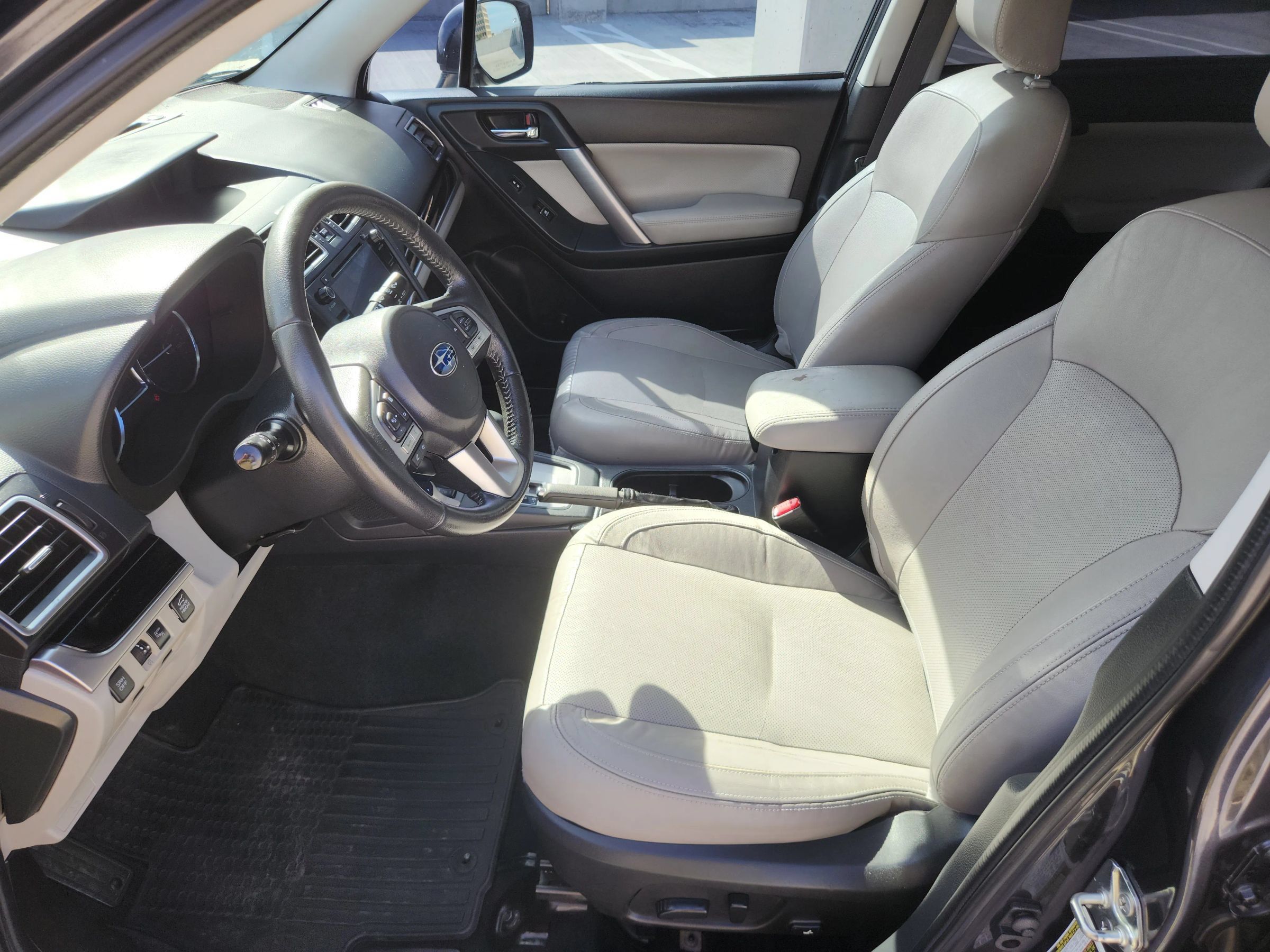 Used 2018 Subaru Forester 2.5i Limited AWD/4WD image 30