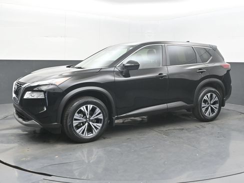 Used 2023 Nissan Rogue SV FWD image 4
