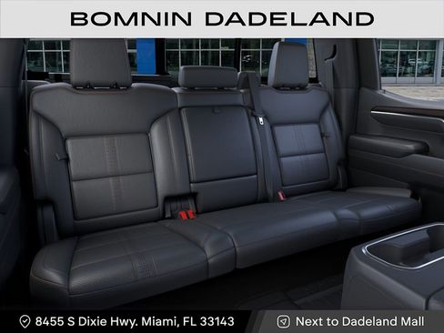 New 2026 Chevrolet Silverado 1500 High Country AWD/4WD image 17