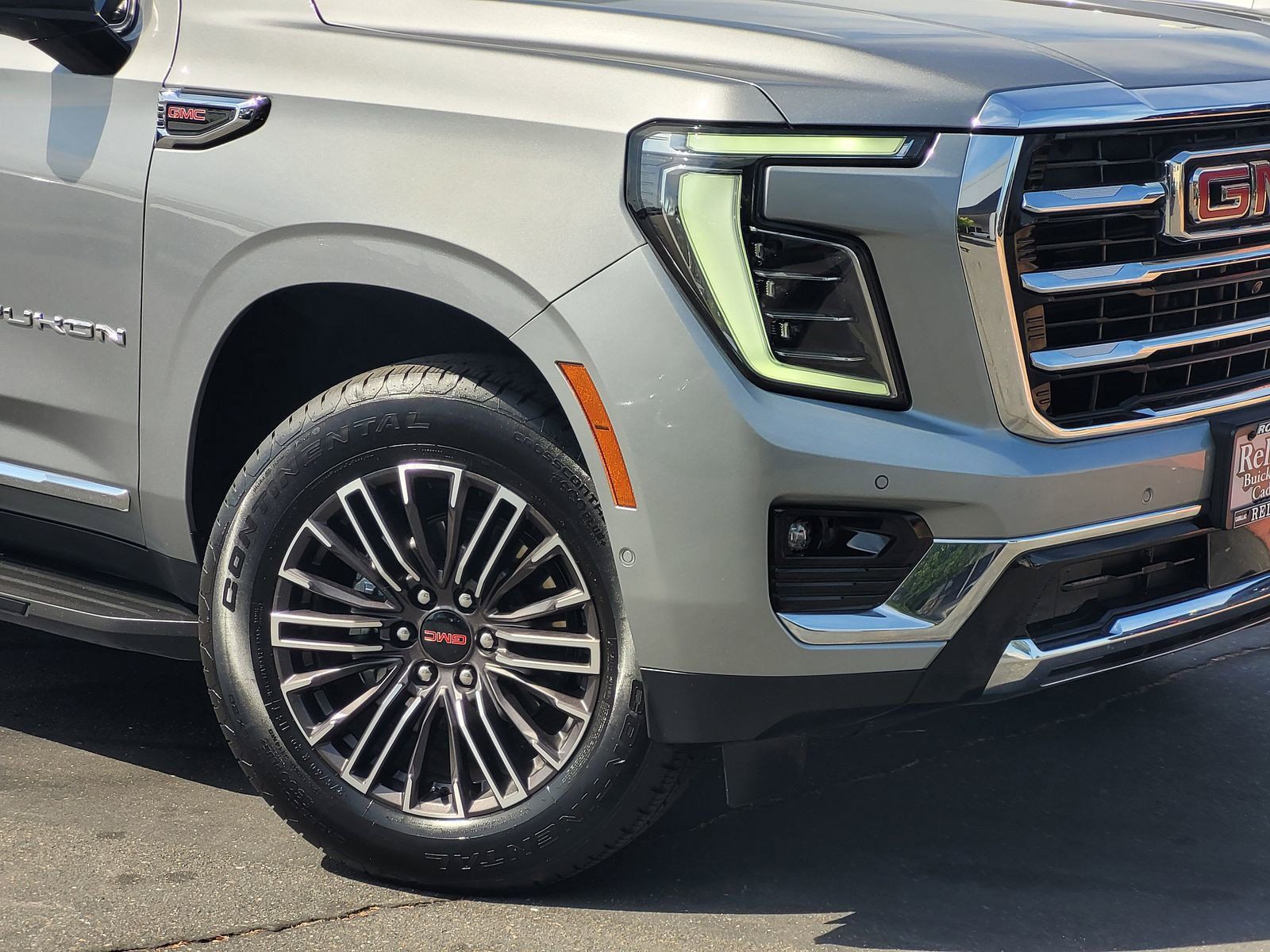 Used 2026 GMC Yukon XL Elevation RWD image 3
