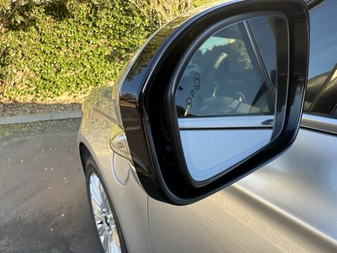 Used 2014 Ford Fusion Energi Titanium w/ Driver Assist Package image 16