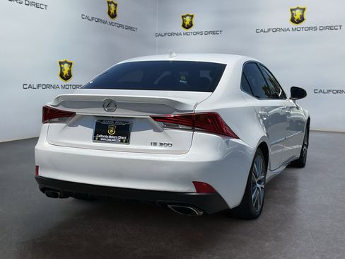 Used 2019 Lexus IS 300 w/ Accessory Package 2 RWD image 5