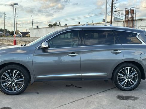 Used 2019 INFINITI QX60 Luxe w/ Sensory Package image 4