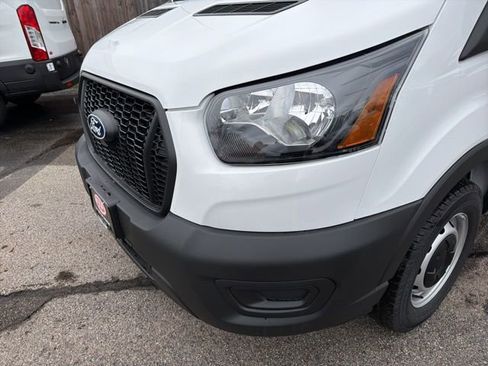New 2026 Ford Transit 250 148 Medium Roof w/ Load Area Protection Package image 9