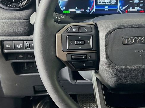 Used 2026 Toyota Land Cruiser image 10