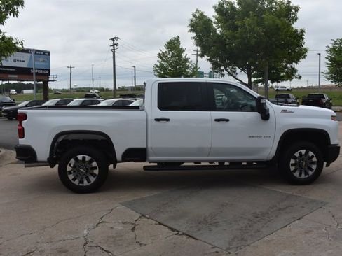 New 2026 Chevrolet Silverado 2500 Custom w/ Custom Value Package AWD/4WD image 4