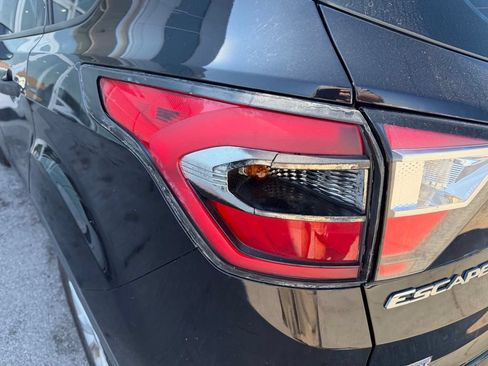 Used 2017 Ford Escape S FWD image 12