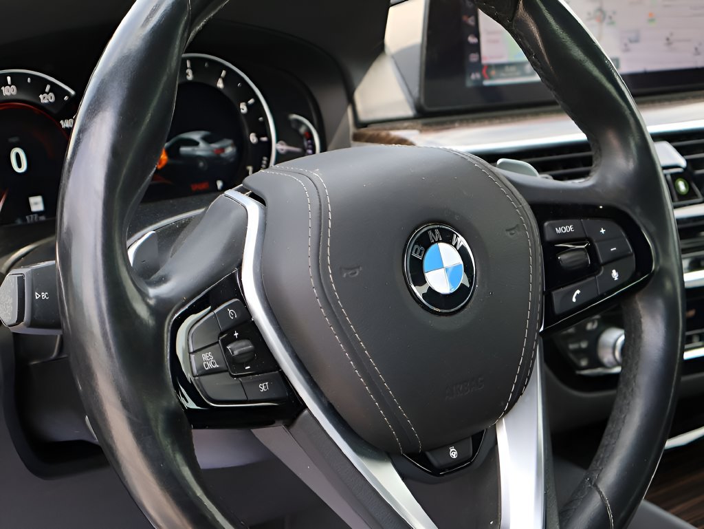 Used 2019 BMW 530i xDrive w/ Convenience Package AWD/4WD image 20