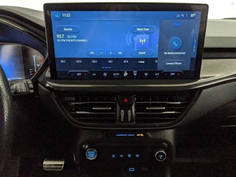 Used 2023 Ford Escape ST-Line w/ Tech Pack #1 FWD image 8