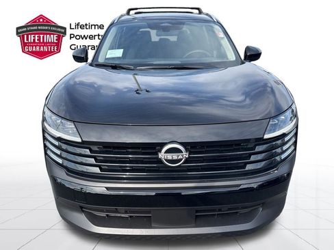 New 2026 Nissan Kicks SV image 2