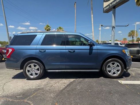 Used 2020 Ford Expedition XLT w/ Equipment Group 202A RWD image 4