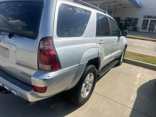 Used 2004 Toyota 4Runner SR5 AWD/4WD image 18