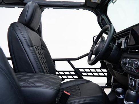 Used 2026 Jeep Gladiator Sport image 29