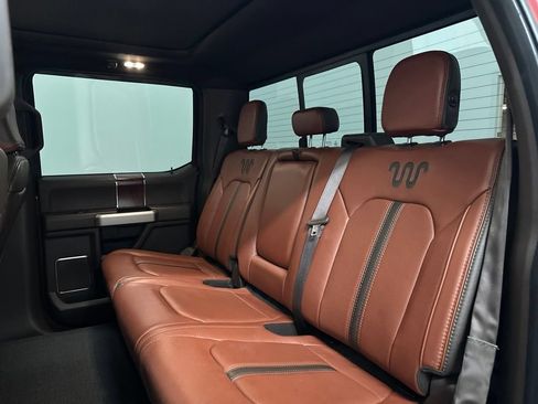 Used 2018 Ford F150 King Ranch w/ Equipment Group 601A Luxury AWD/4WD image 47