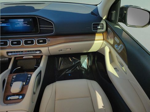 Certified 2022 Mercedes-Benz GLS 450 4MATIC image 23