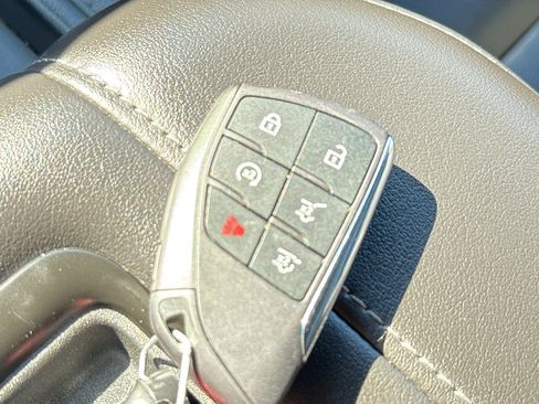 Certified 2023 Chevrolet Suburban Z71 image 37