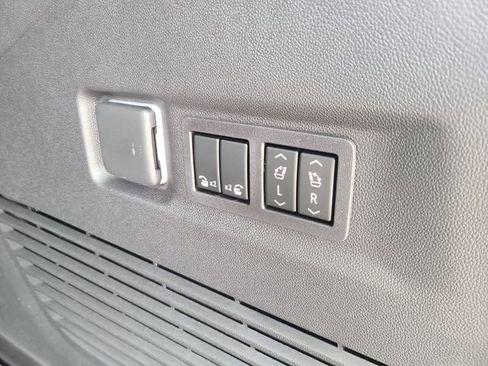 New 2026 Chevrolet Suburban LT w/ Comfort Package RWD image 6