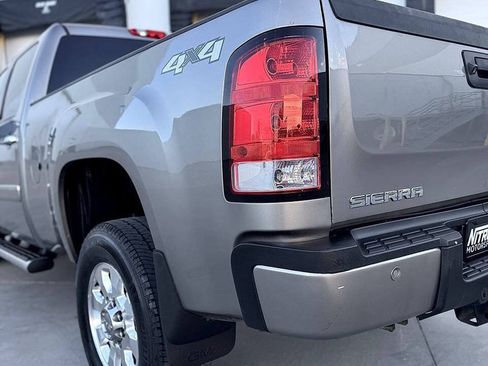 Used 2013 GMC Sierra 3500 Denali AWD/4WD image 18