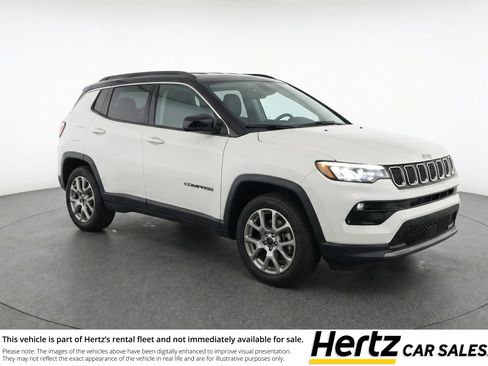Used 2025 Jeep Compass Limited AWD/4WD image 1