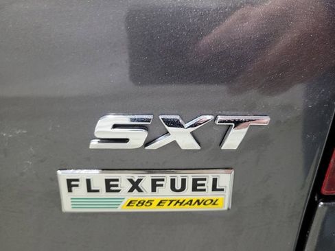 Used 2018 Dodge Grand Caravan SXT image 59