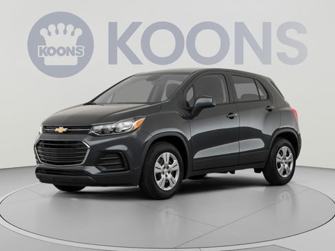 Used 2020 Chevrolet Trax LS AWD/4WD image 1
