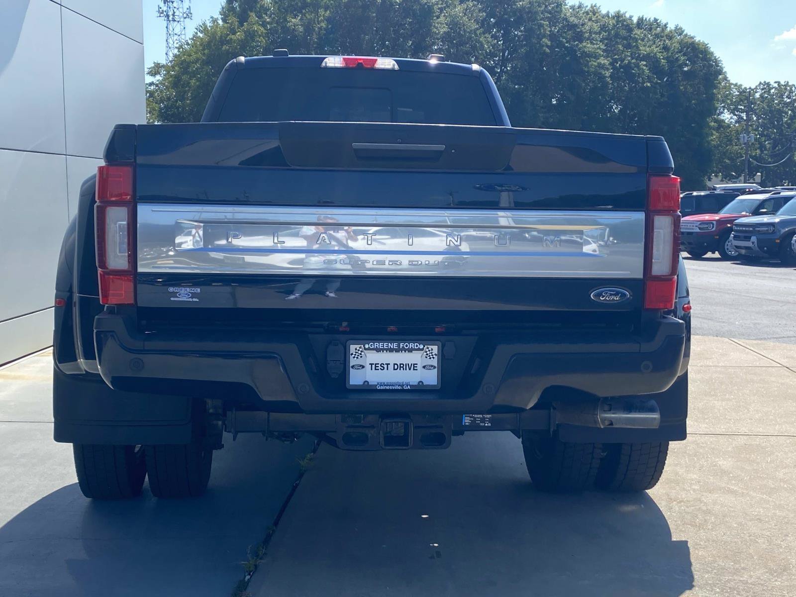 Used 2022 Ford F450 Platinum w/ FX4 Off-Road Package AWD/4WD image 5