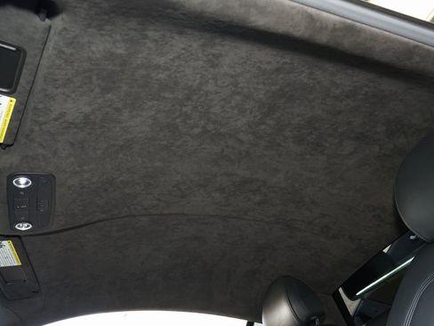 Used 2011 Audi R8 V10 image 20